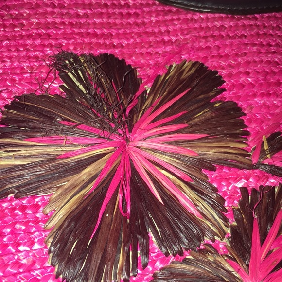 Pink Woven Straw Floral Tote by Redfish Designs - Picture 7 of 8